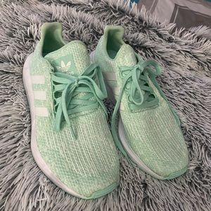Brand New Tiffany Blue Adidas Swift Runners